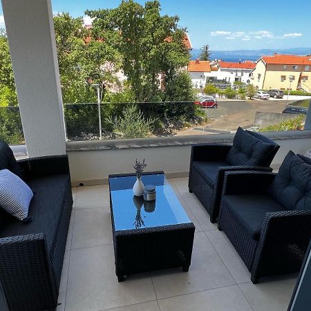 Apartman Ana Sveti Anton  Buitenkant foto